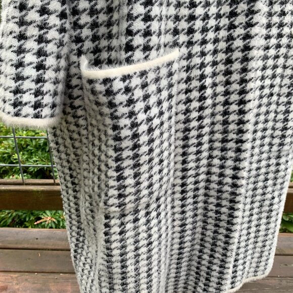 NWT Cyrus Women's size XL Black & White Herringbone Open Front Cardigan Coat - Picture 5 of 12